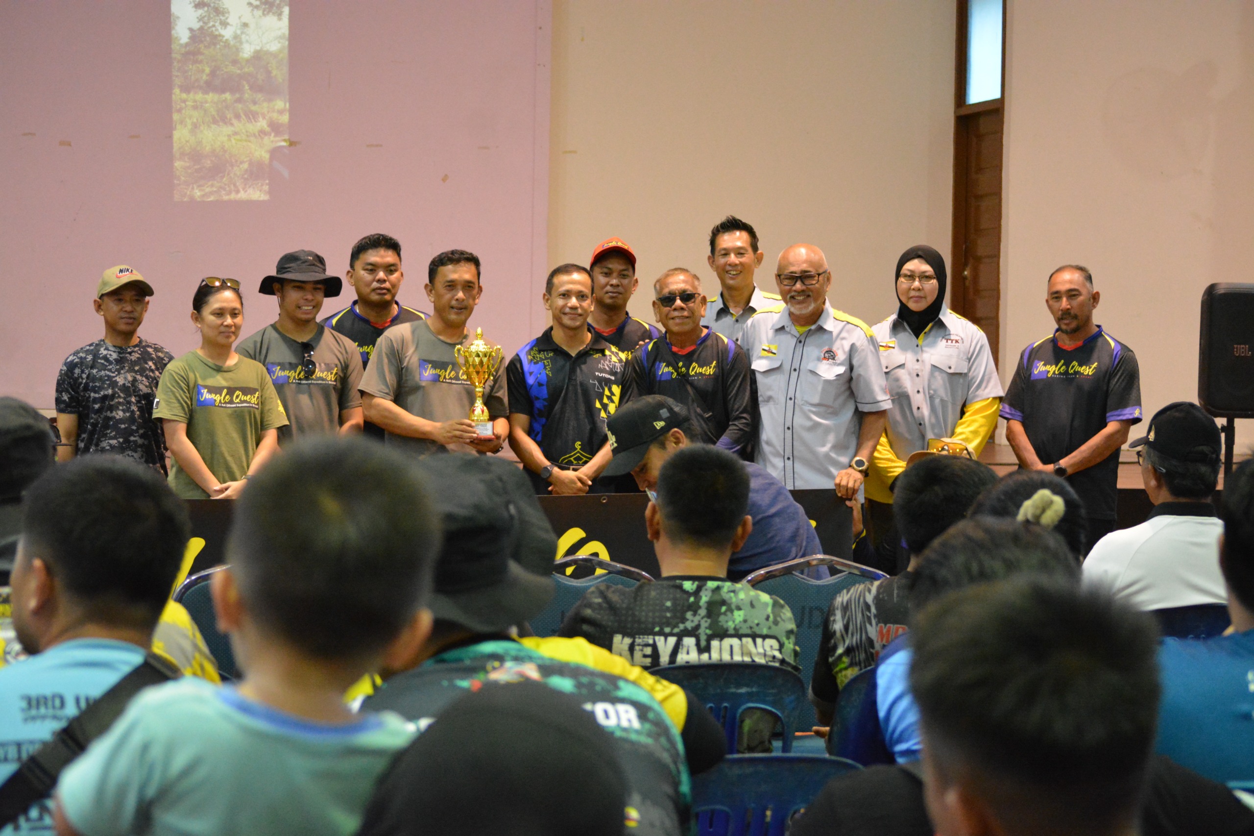 Majlis Penyampaian Hadiah 4x4 Brotherhood Challenge WhatsApp Image 2025-11-16 at 4.40.53 PM.jpeg