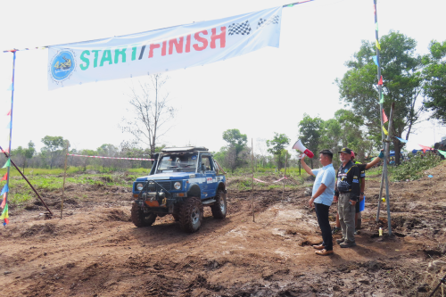 Pertandingan Kereta Tahan Lasak Pacuan 4 Roda 2024.png