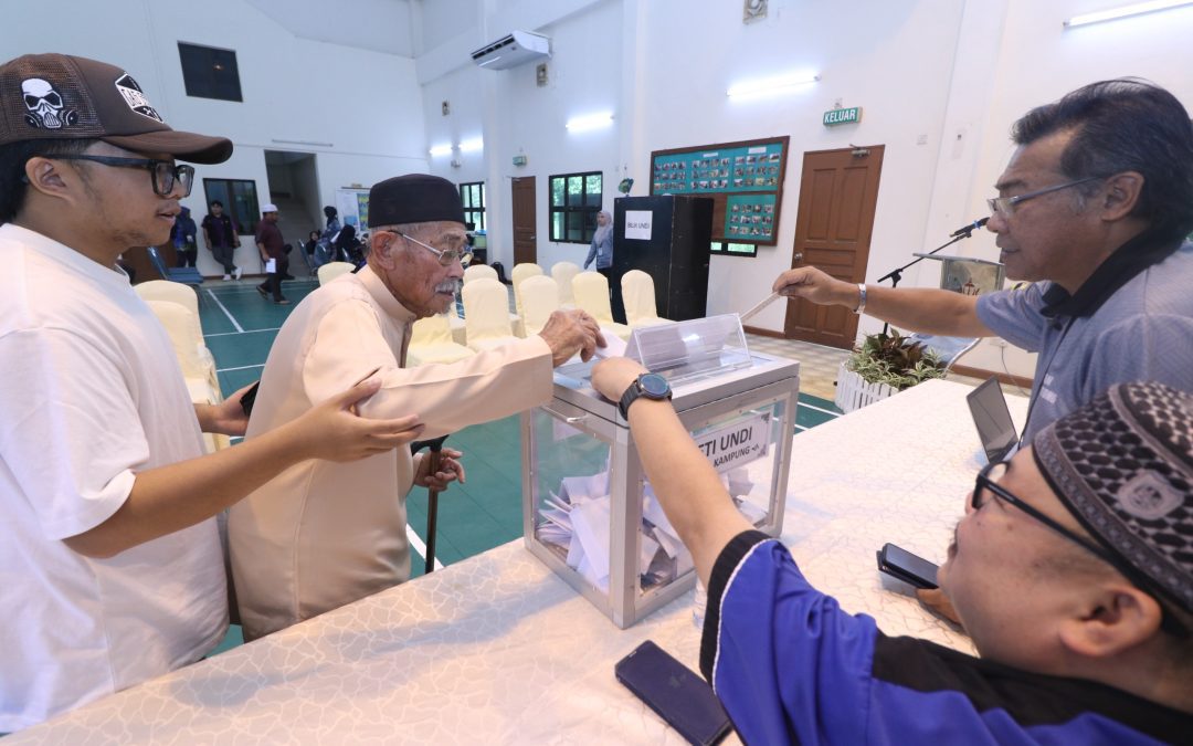 MAJLIS PENGUNDIAN DAN PEMILIHAN CALON KETUA KAMPUNG LAYONG DAERAH TUTONG