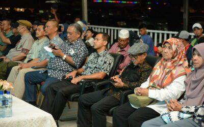 MALAM RETRO MERIAHKAN PENTAS PERAYAAN DAERAH TUTONG SEMPENA SAMBUTAN HARI KEPUTERAAN KEBAWAH DULI YANG MAHA MULIA KE-80 TAHUN